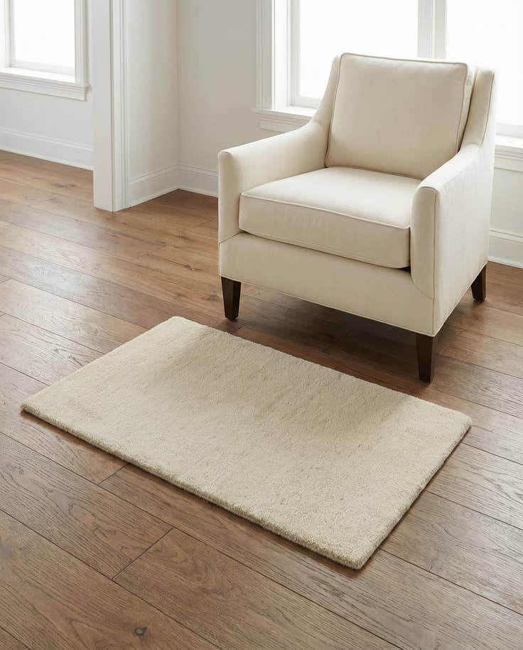 Detail image of 2' 6 x 4' 7 Hand Knotted Gabbeh Wool Rug