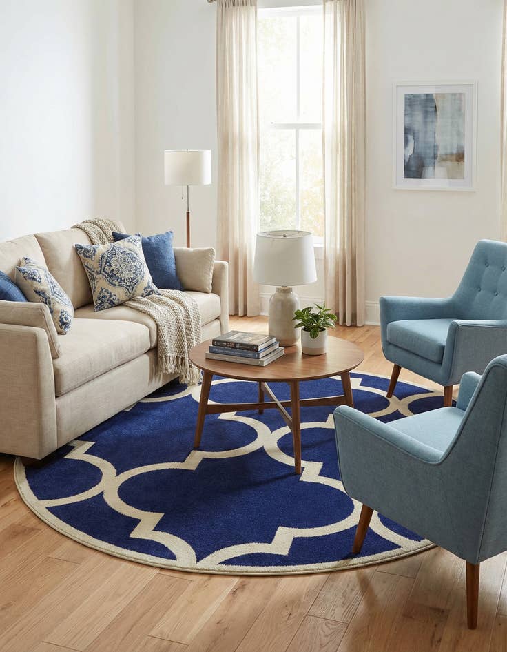 Detail image of 6' x 6' Lattice Round Rug