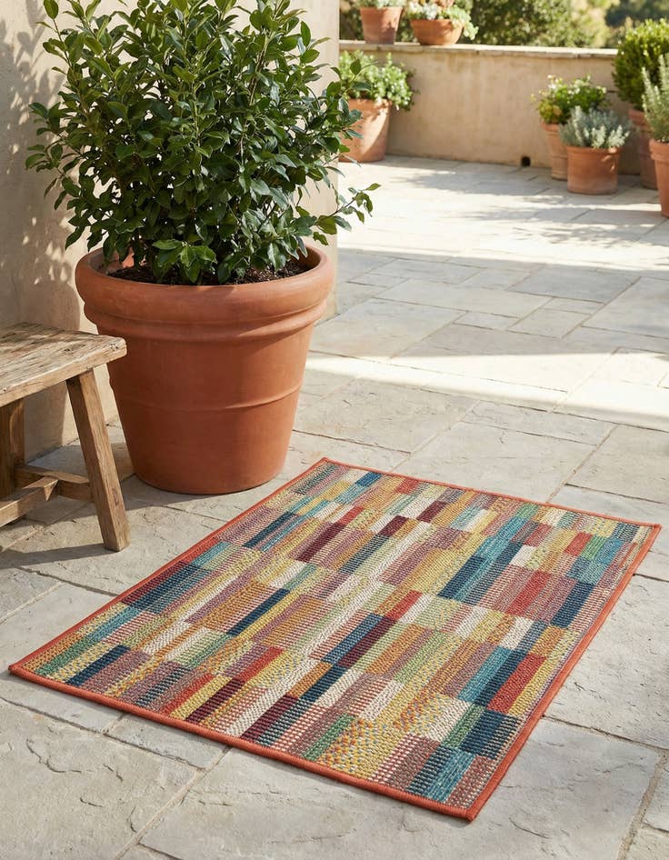 Detail image of 2' x 3' 1 Washable Baja Indoor / Outdoor Rug