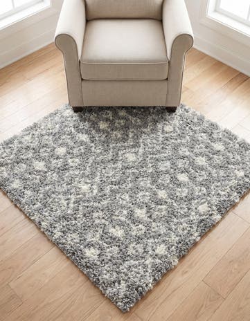Gray Moroccan Trellis Shag Square Rug