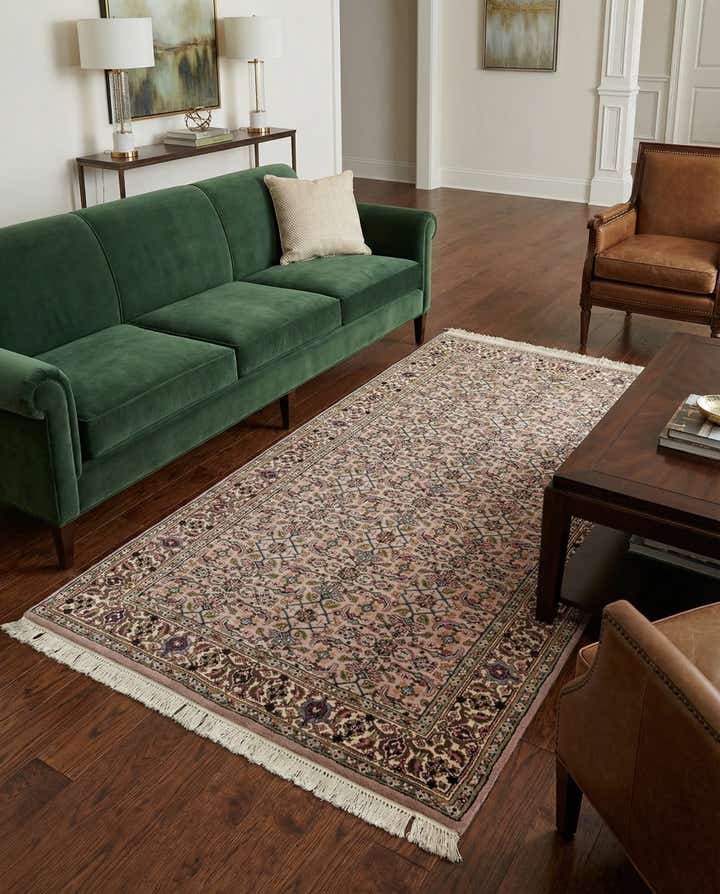 4' x 6' 8 Hand Knotted Farahan Wool Rug