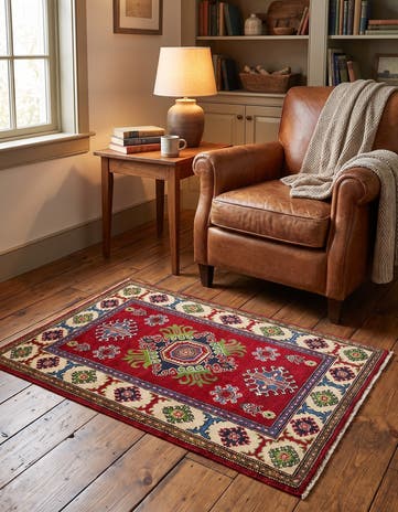2' 7 x 4' 2 Hand Knotted Kazak Rug
