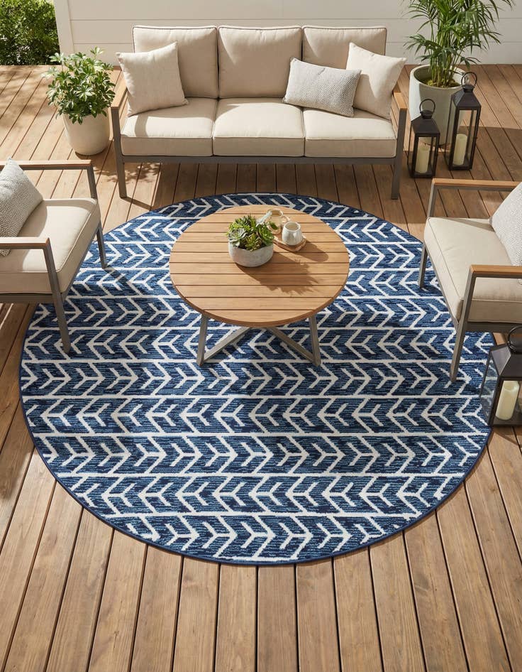 Detail image of 7' x 7'  Washable Sabrina Soto Aston Indoor / Outdoor Round Rug
