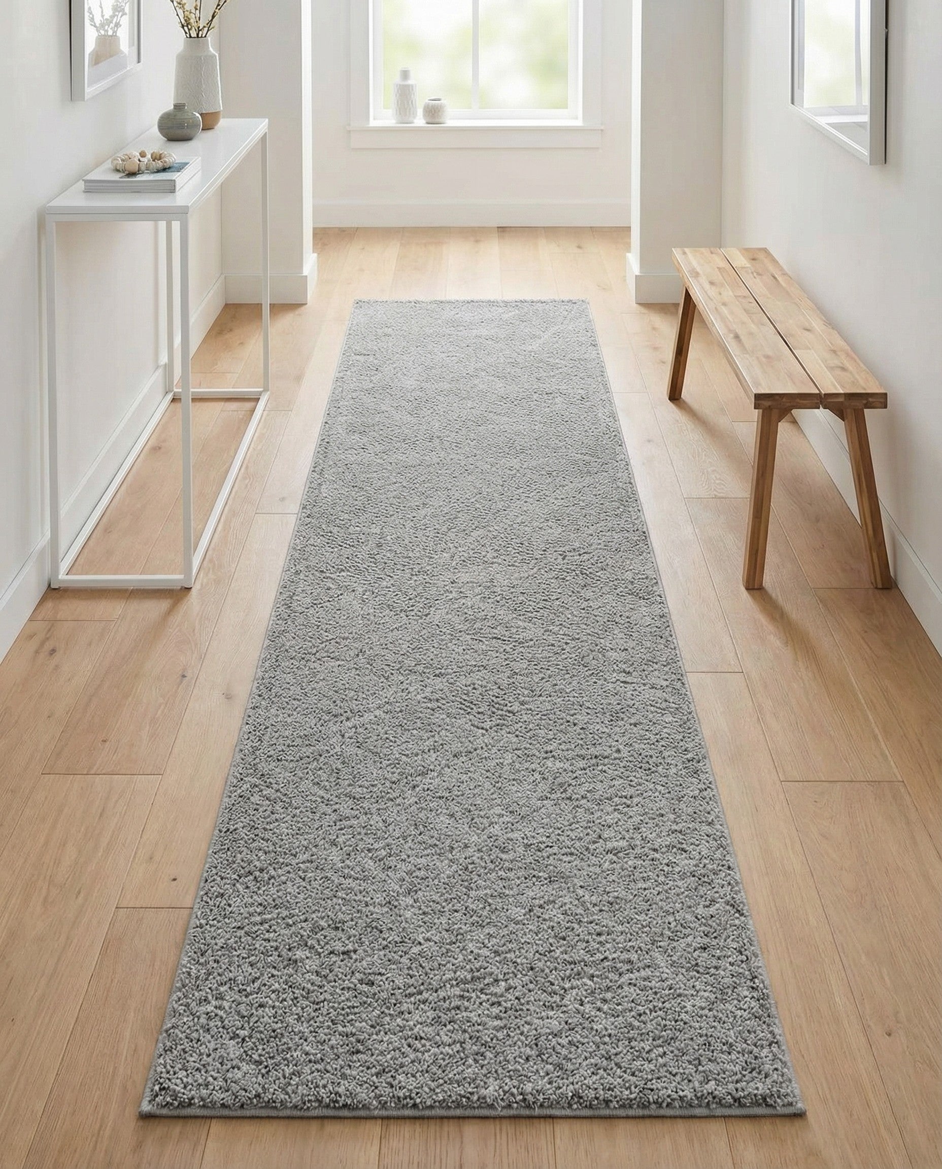 2' 7 x 10' Trellis Shag Runner Rug