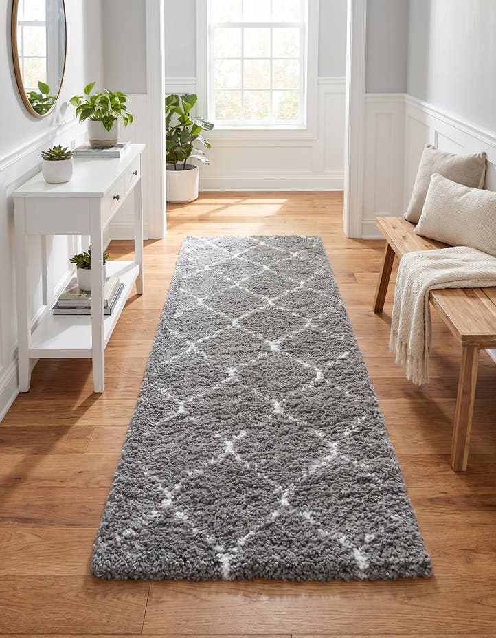 2' 7 x 10' Moroccan Shag Runner Rug