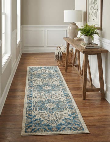 Cream Viola Runner Rug
