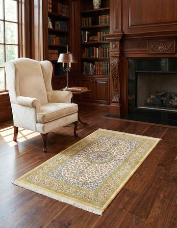 2' 8 x 4' 2 Ghom Silk Rug