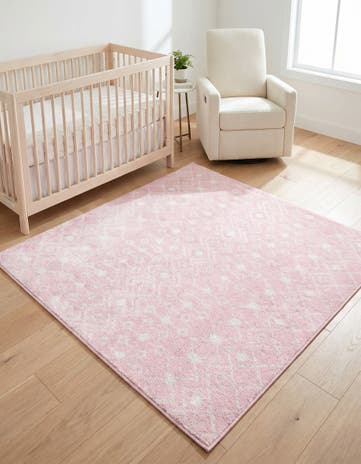 5' 3 x 5' 3 Moroccan Trellis Square Rug
