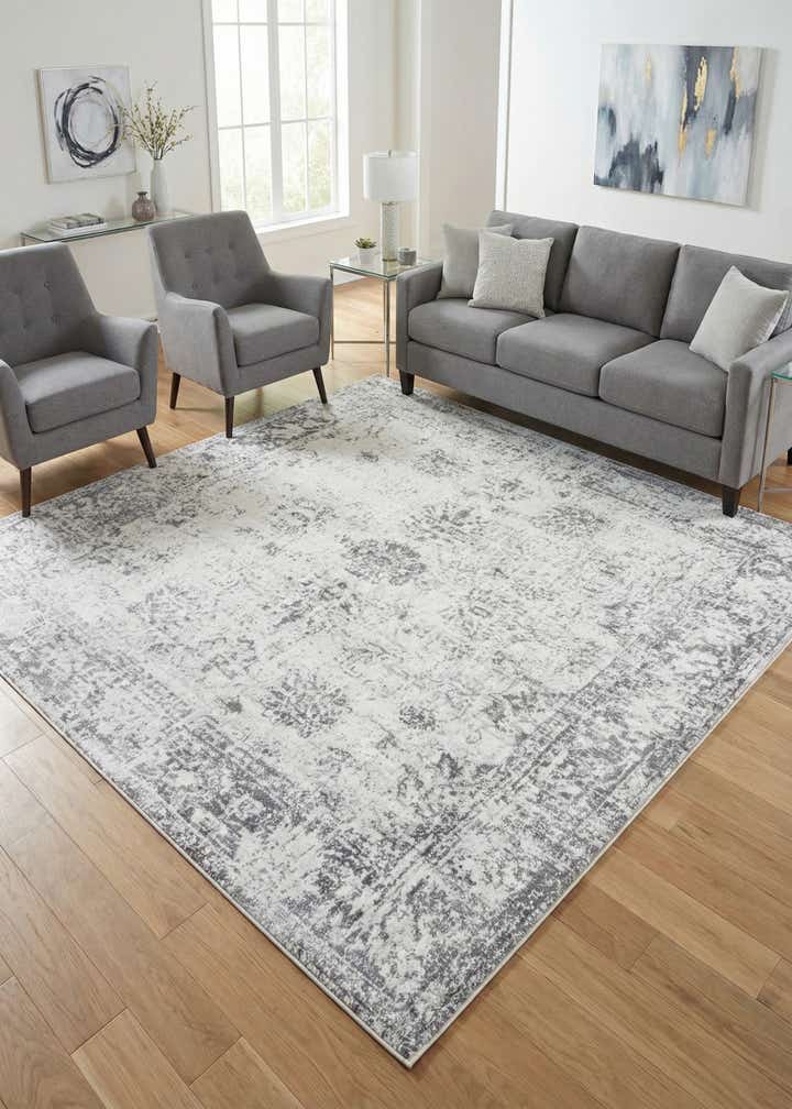 7' 10 x 7' 10 Monaco Square Rug