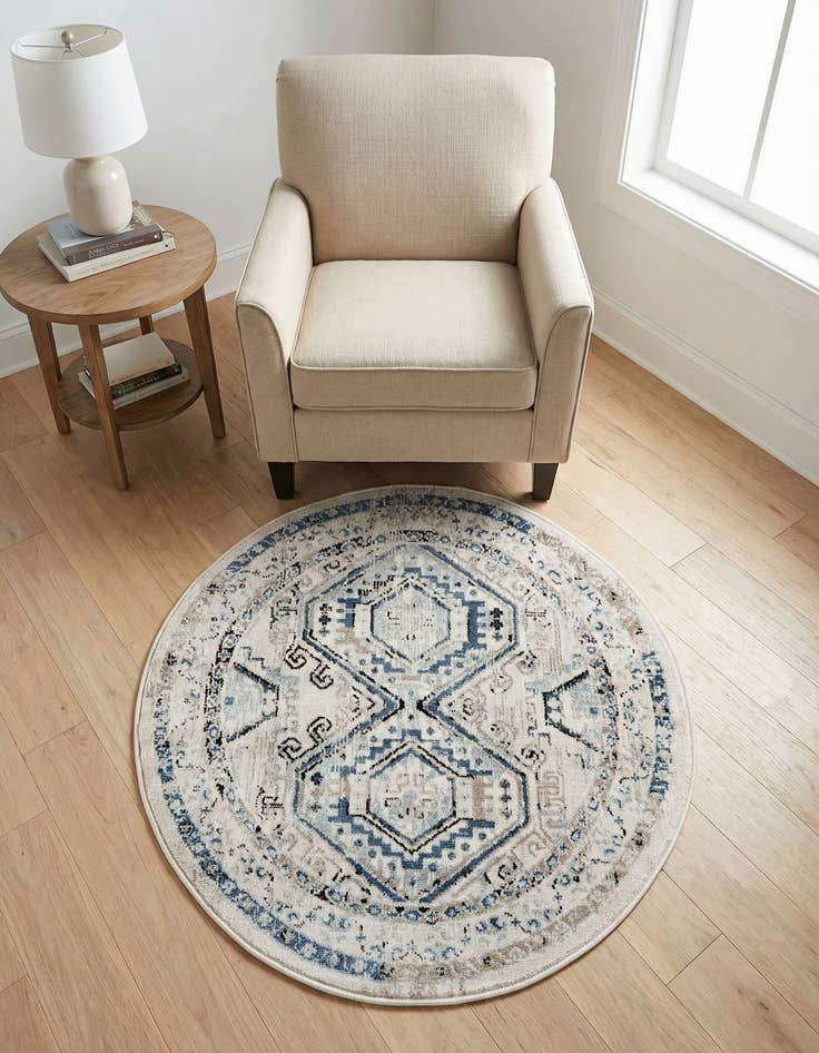 Detail image of 3' x 3' Charlotte Round Rug