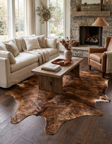 5' 5 x 5' 11 Cowhide Leather Rug