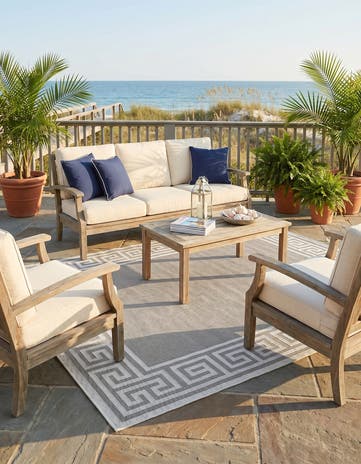 5' 3 x 8' Easy-Clean Coastal Indoor / Outdoor Rug
