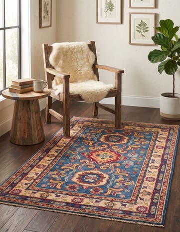 2' 7 x 4' 1 Hand Knotted Kazak Rug