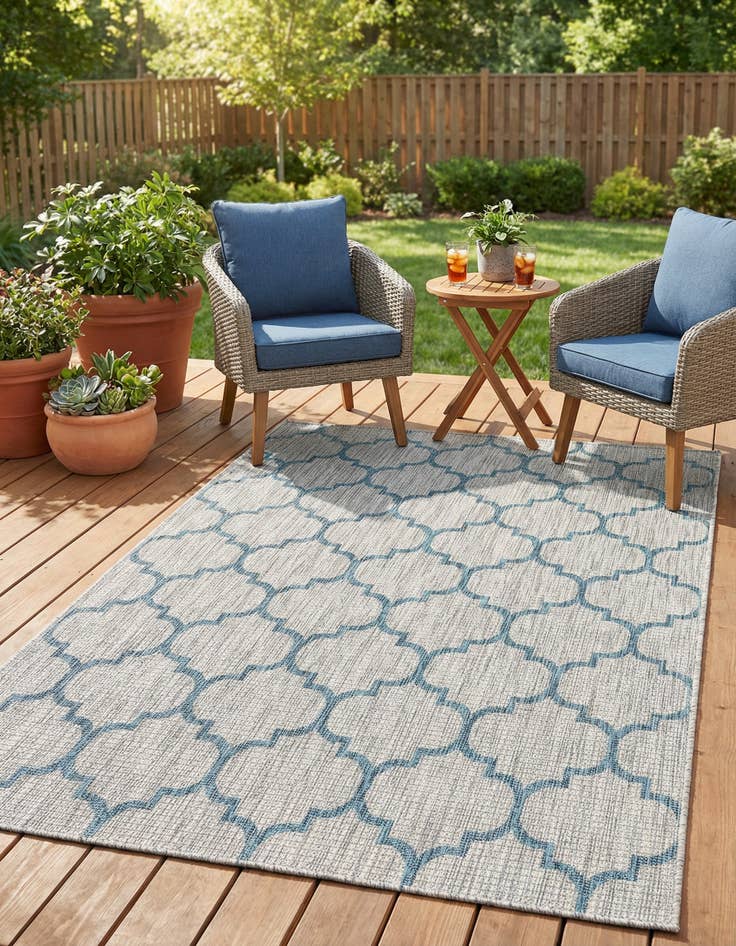 Detail image of 5' 3 x 8' Washable Lattice Indoor / Outdoor Rug