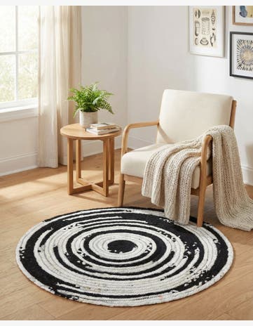 Black and White Handmade Braided Chindi Round Rug