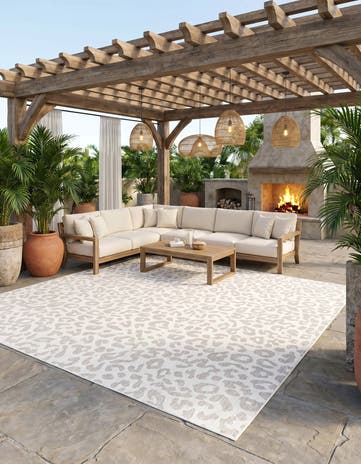Ivory Gray Easy-Clean Safari Indoor / Outdoor Square Rug