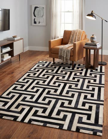 4' 1 x 6' 1 Cowhide - Patchwork Rug