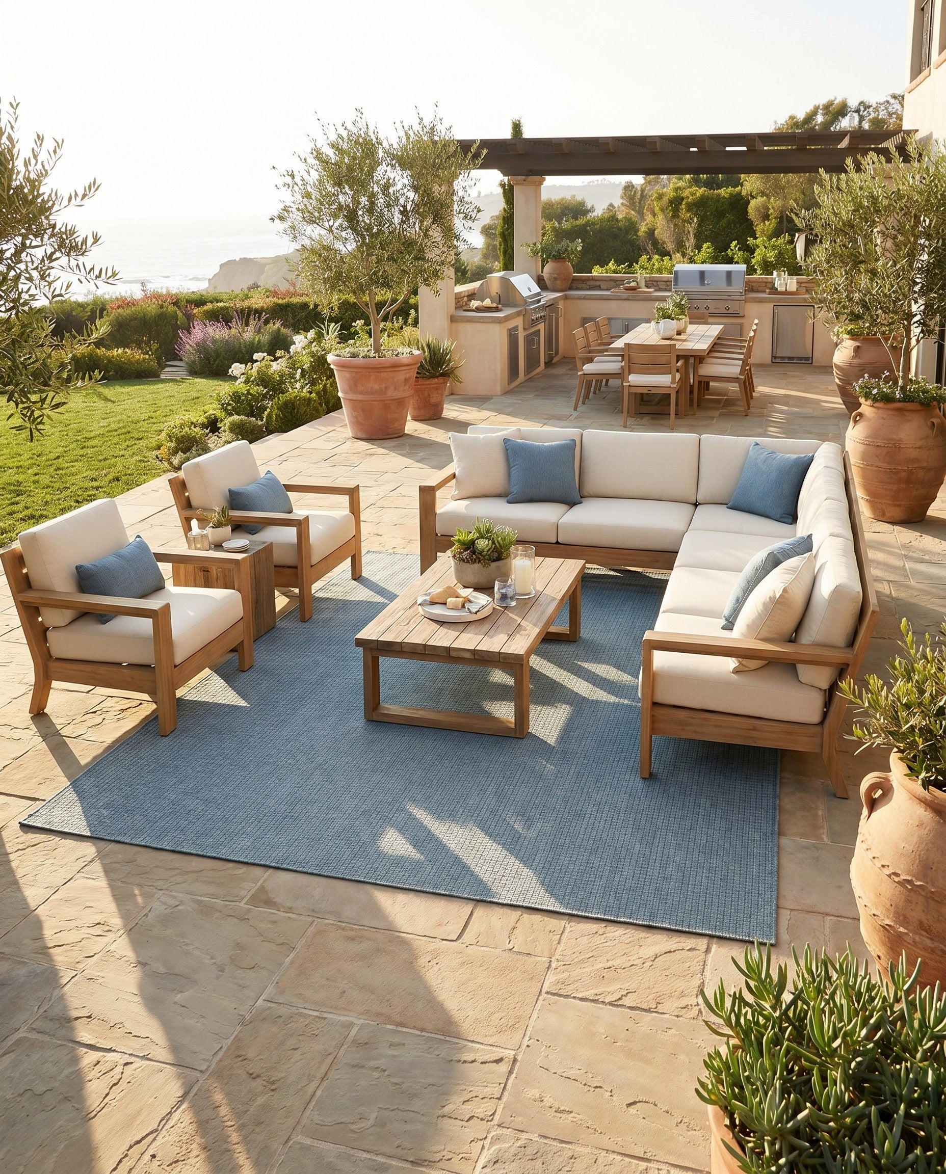 9' x 12' Easy-Clean Checkered Indoor / Outdoor Rug
