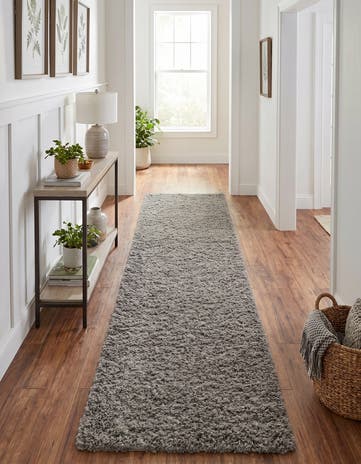 2' 7 x 14' Solid Shag Runner Rug
