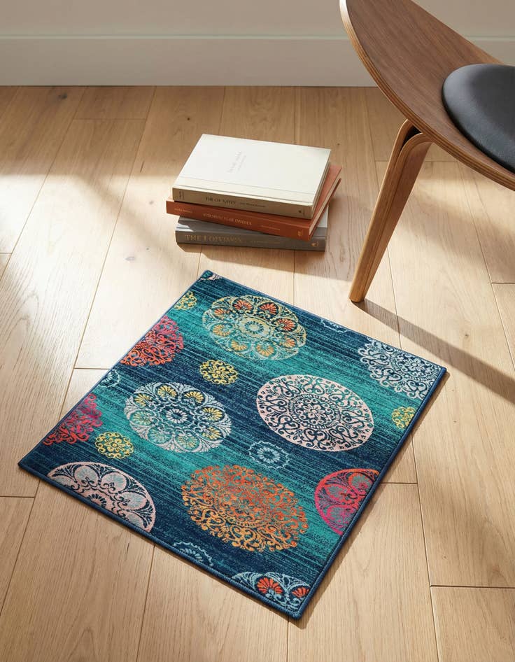 Detail image of 1' 4 x 1' 4 Azalea Sample Rug