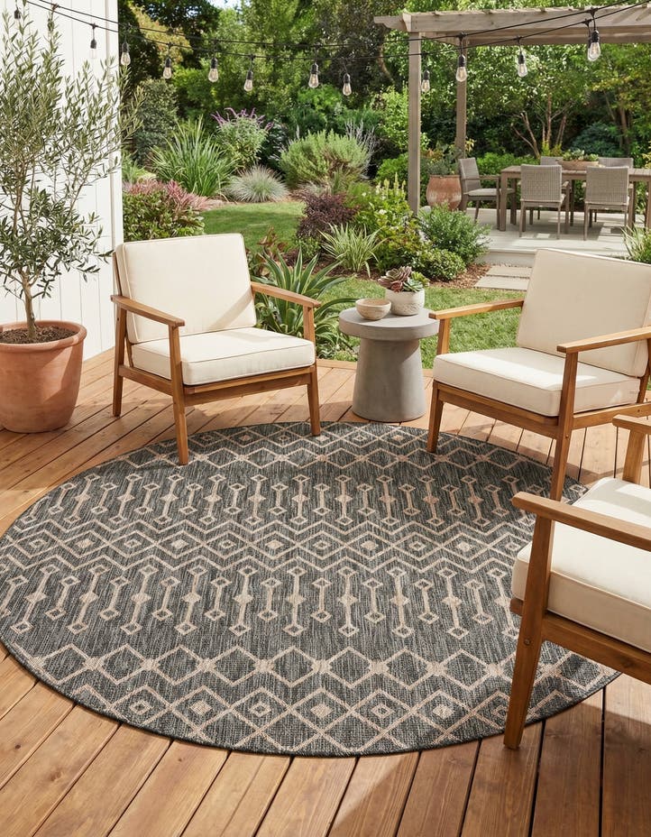 7' 10 x 7' 10 Easy-Clean Lattice Indoor / Outdoo...