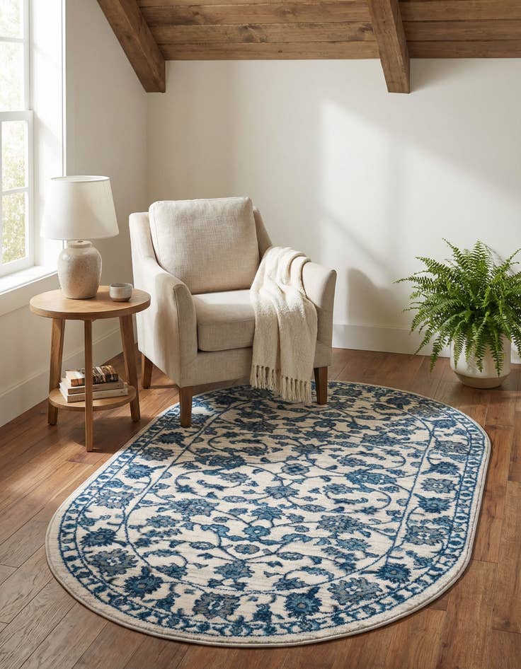 Detail image of 3' 3 x 5' 3 Boston Oval Rug