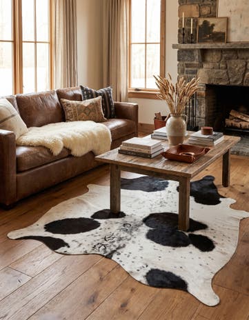 5' 1 x 5' 8 Cowhide Leather Square Rug