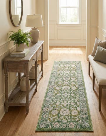 Green Aurelia Runner Rug