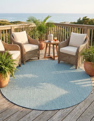 7' 10 x 7' 10 Easy-Clean Solid Indoor / Outdoor Round Rug