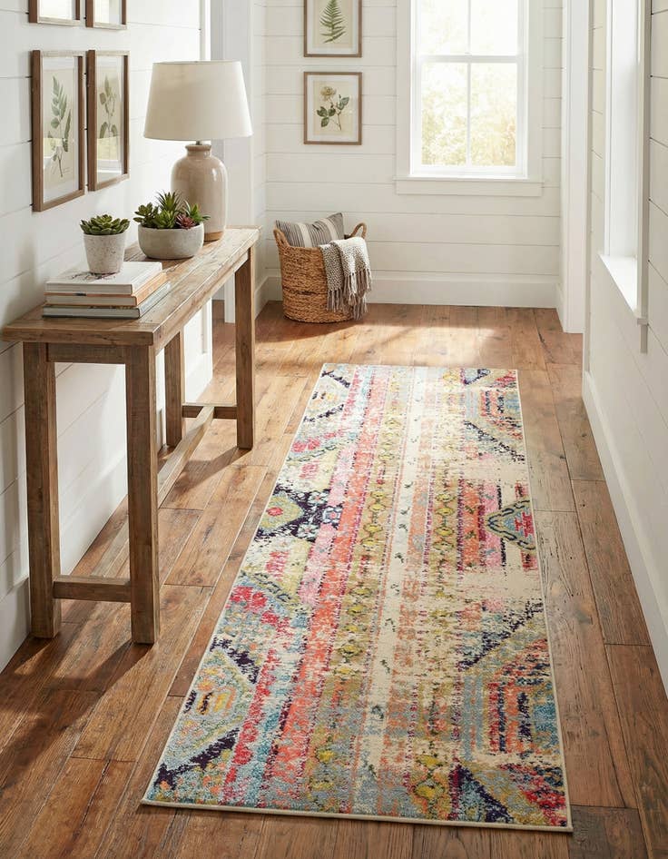 Detail image of 2' 2 x 6' 9 Washable Mesa Runner Rug