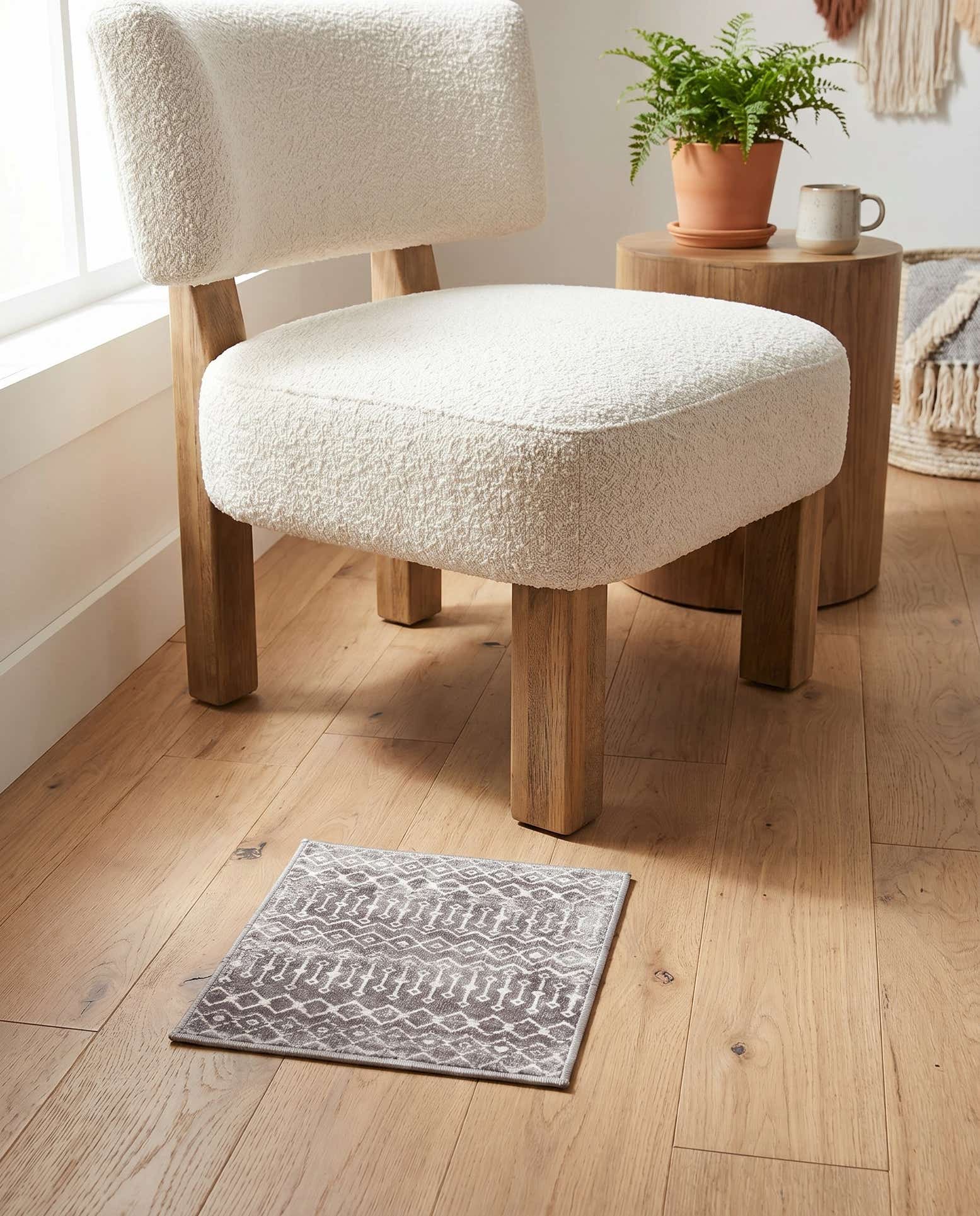 1' 4 x 1' 4 Bohemian Trellis Sample Rug