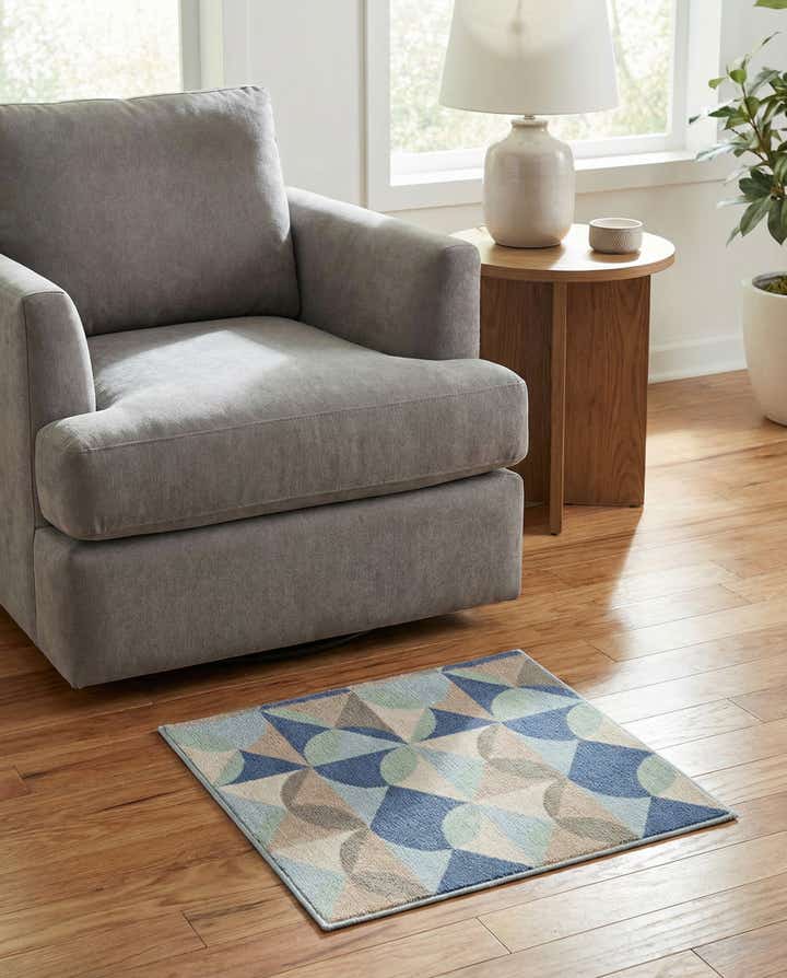 1' 4 x 1' 4 Lotus Sample Rug