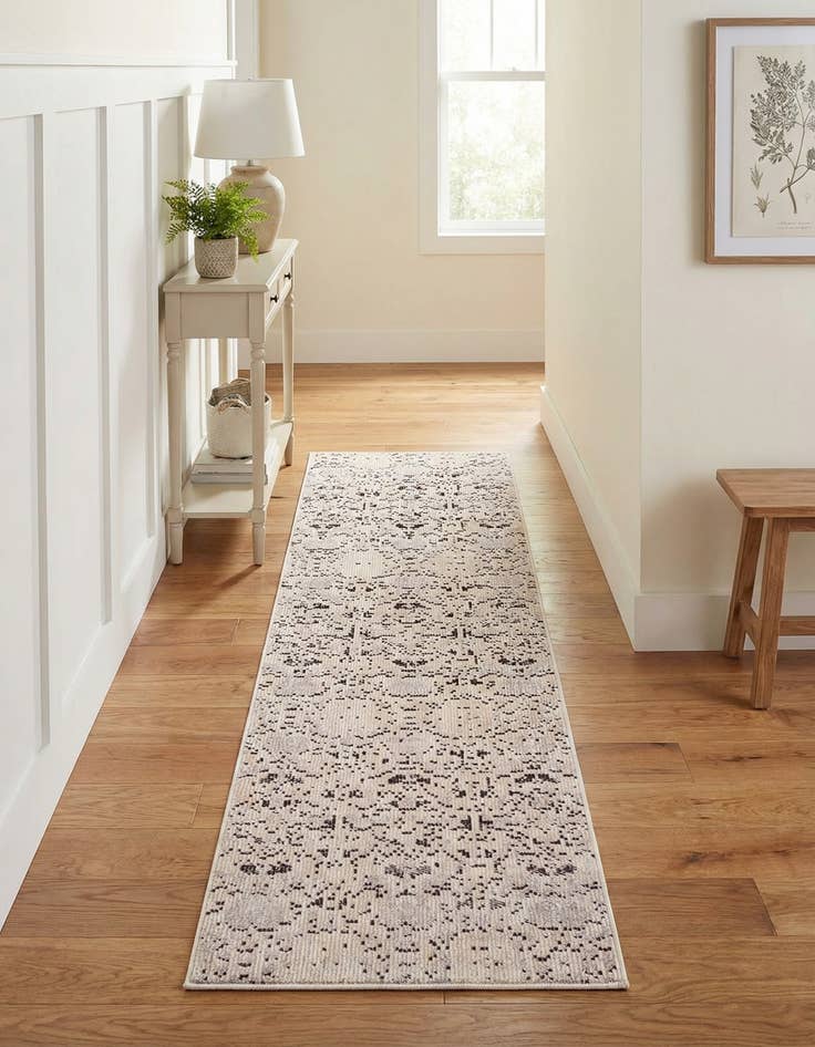 Detail image of 2' 2 x 6' Amulet Runner Rug