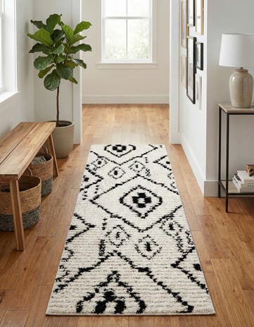 2' 2 x 6' Morocco Runner Rug