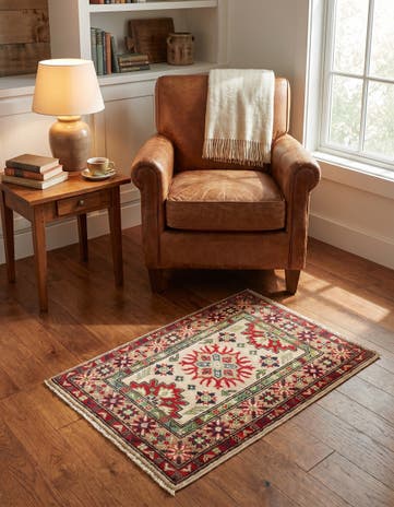 2' x 3' Hand Knotted Kazak Rug