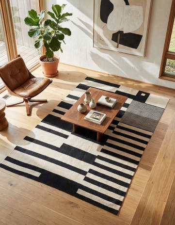 4' 8 x 6' 6 Hand Woven Kilim Modern Wool Rug
