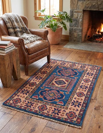 2' x 3' 1 Hand Knotted Kazak Rug