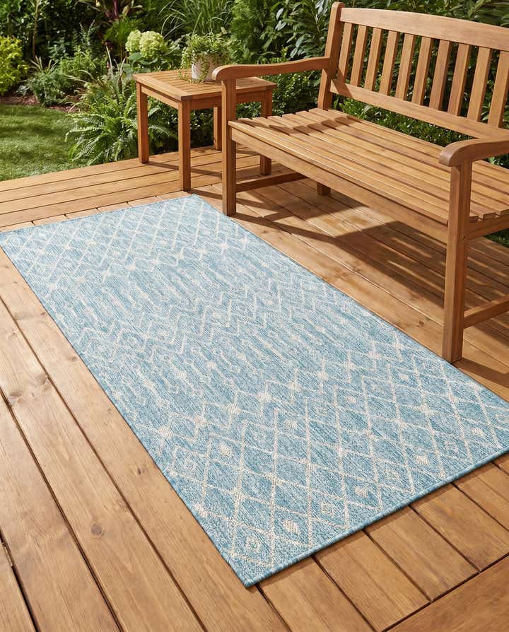 3' x 5' 3 Easy-Clean Lattice Indoor / Outdoor Rug