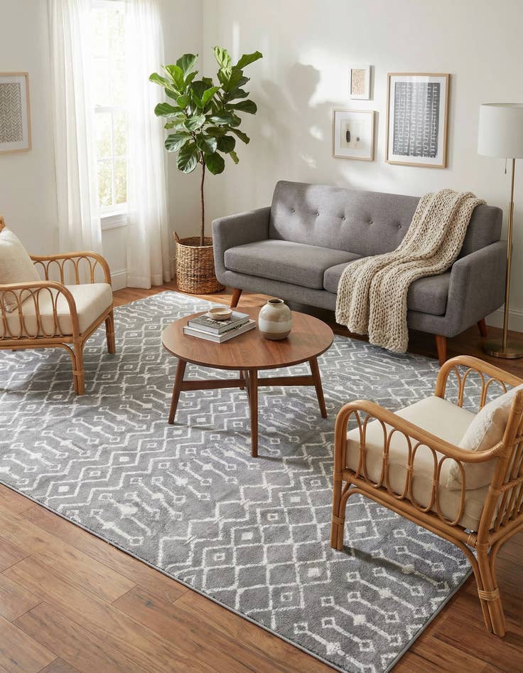 Detail image of 7' 10 x 10' Kasbah Trellis Rug