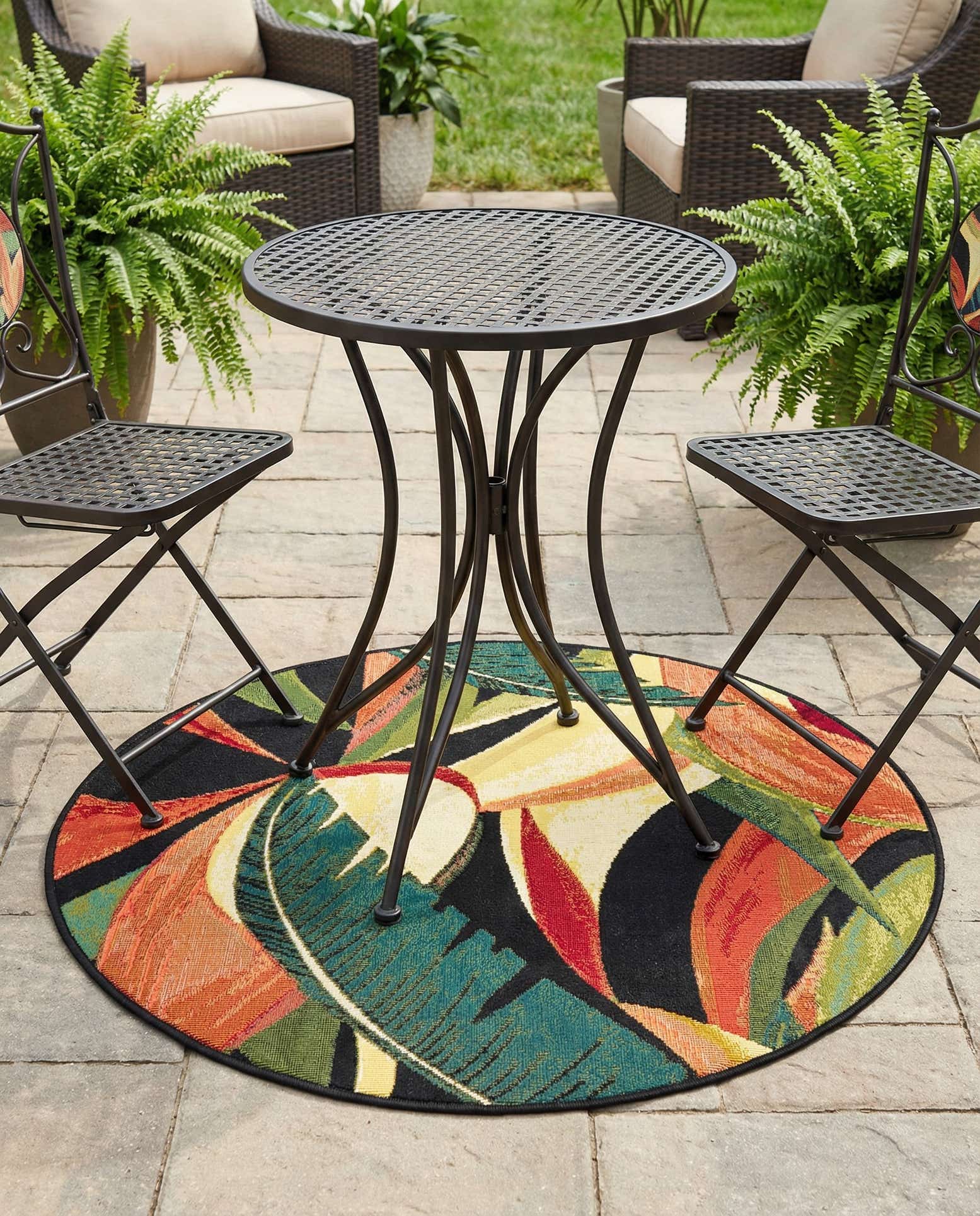 3' x 3' Easy-Clean Botanical Indoor / Outdoor Round Rug