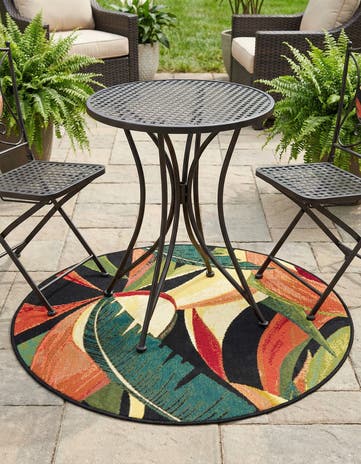Easy-Clean Botanical Indoor / Outdoor Round Rug