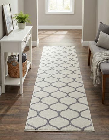 Ivory Lattice Frieze Runner Rug