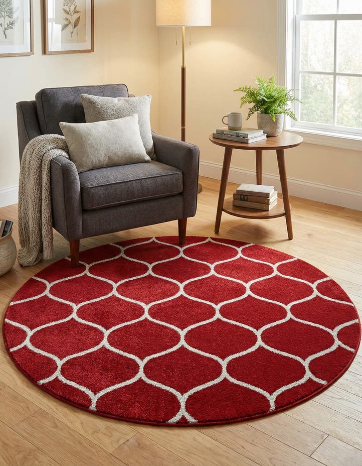 5' 3 x 5' 3 Lattice Frieze Round Rug