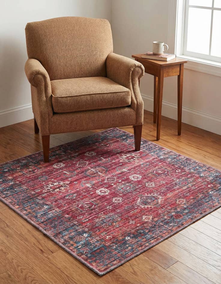 Detail image of 3' 3 x 3' 3 Washable Maahru Square Rug