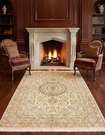 4' 3 x 6' 4 Ghom Silk Rug