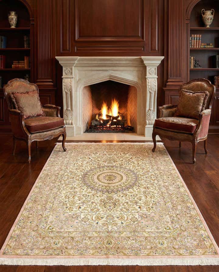 4' 3 x 6' 4 Ghom Silk Rug