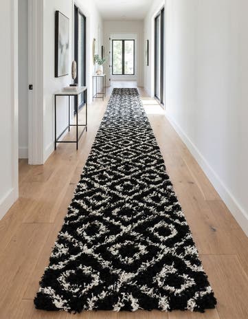 3' 3 x 16' 5 Lattice Shag Runner Rug