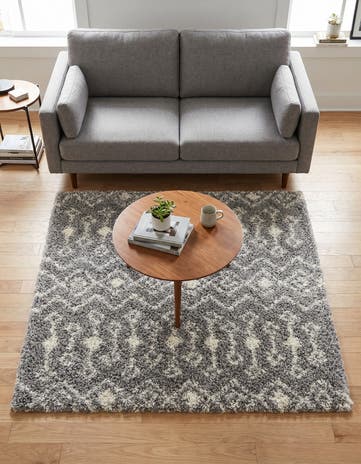 5' 3 x 5' 3 Moroccan Trellis Shag Square Rug