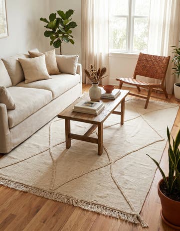 4' 1 x 6' 1 Hand Knotted Moroccan Wool Rug