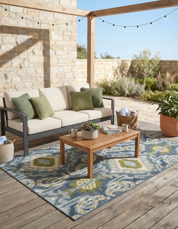 5' 3 x 8' Easy-Clean Modern Indoor / Outdoor Rug